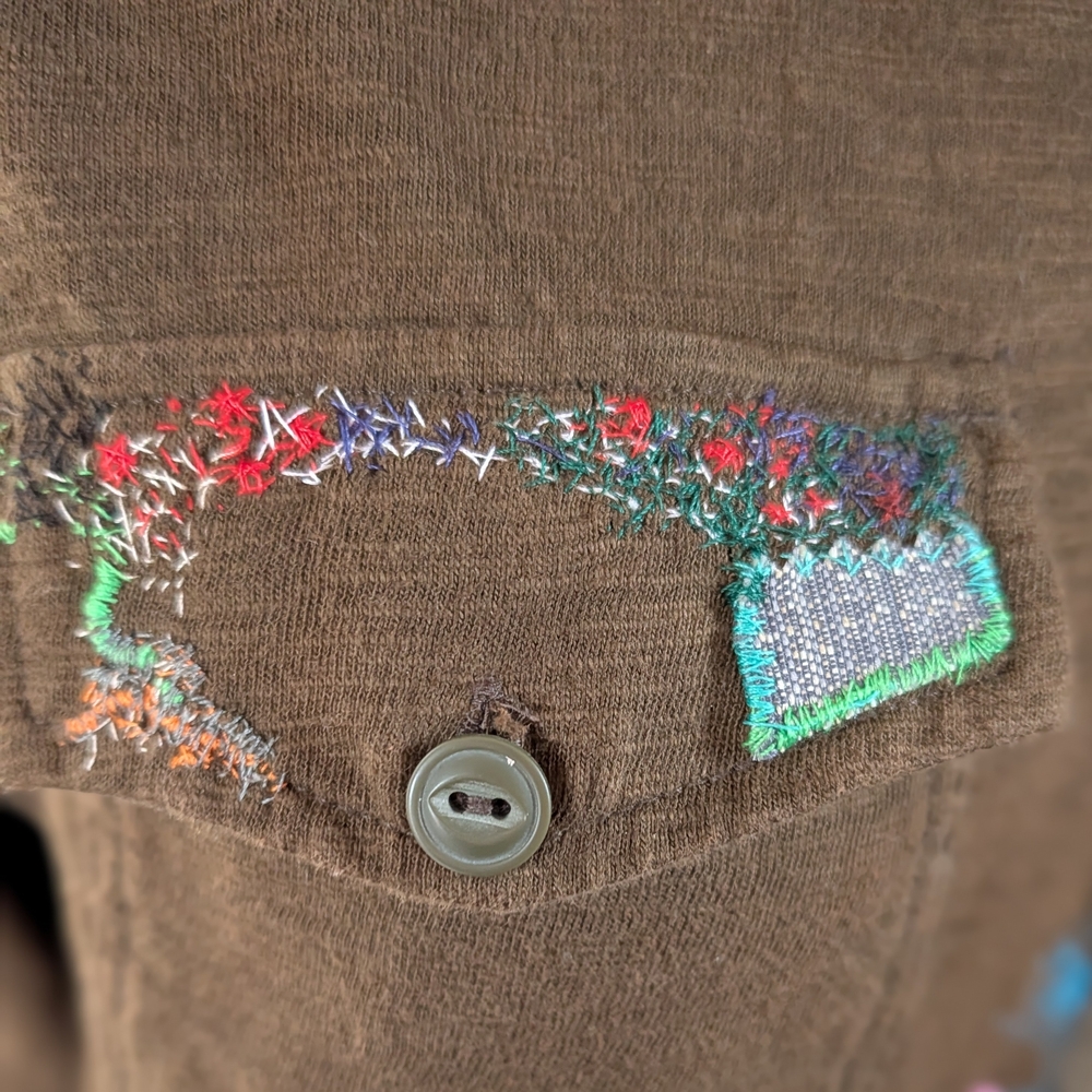 Converse One Star Brown Pullover Upycled with Multicolor Embroidery Size M - Picture 6 of 11
